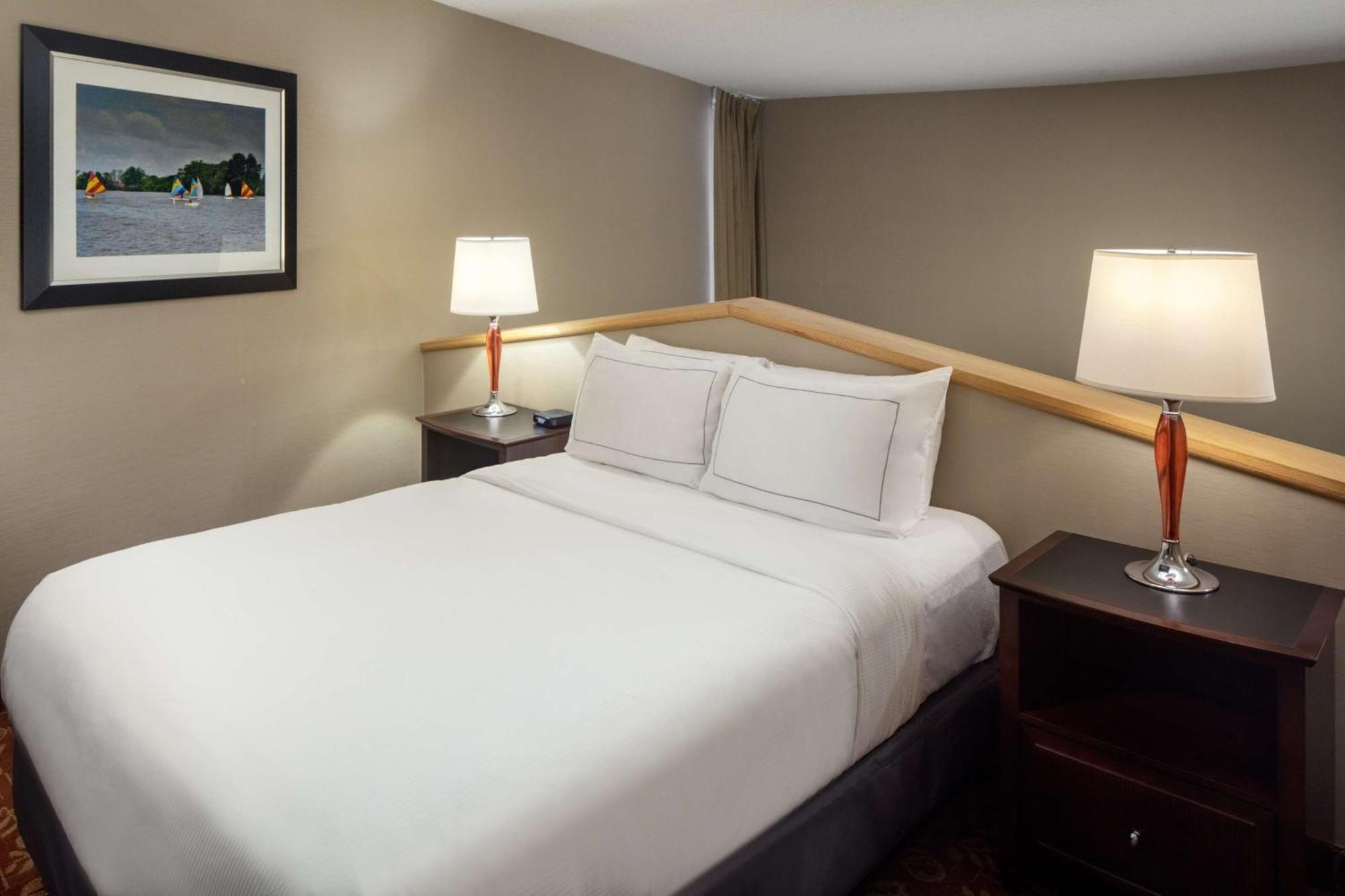 Doubletree By Hilton Cherry Hill Philadelphia Exterior photo